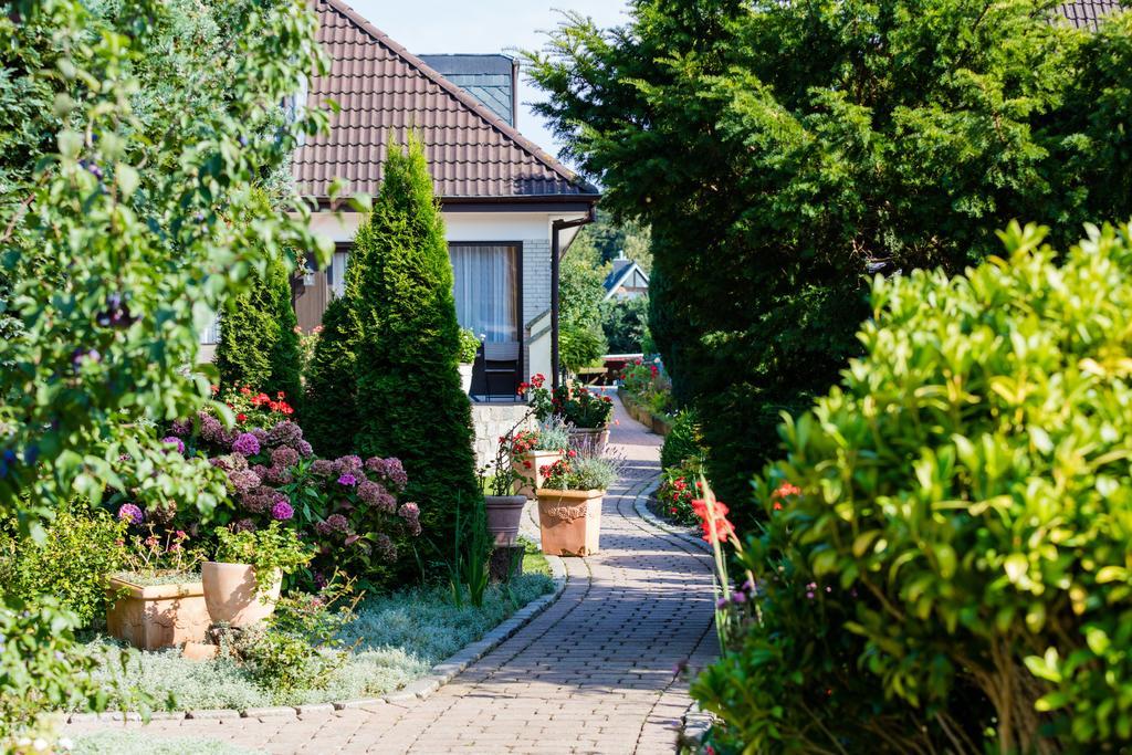 Hotel Landhaus Haffkrug Scharbeutz Εξωτερικό φωτογραφία